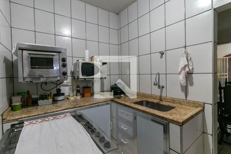 Casa à venda com 339m², 3 quartos e 7 vagasCozinha