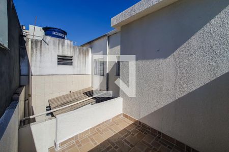 Casa para alugar com 80m², 2 quartos e sem vagaquintal