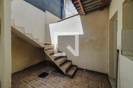 Casa para alugar com 80m², 2 quartos e sem vagaÁrea de Serviço
