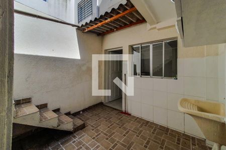 Casa para alugar com 80m², 2 quartos e sem vagaÁrea de Serviço