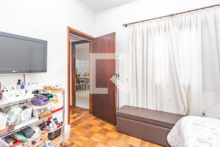 Casa à venda com 410m², 4 quartos e 5 vagasQuarto 2