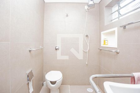 Casa à venda com 410m², 4 quartos e 5 vagasBanheiro