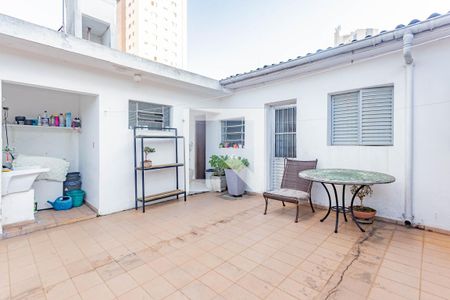 Casa à venda com 410m², 4 quartos e 5 vagasQuintal