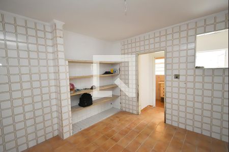 Casa para alugar com 140m², 4 quartos e sem vagaCopa