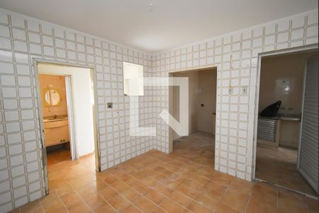 Casa para alugar com 140m², 4 quartos e sem vagaCopa