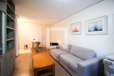 Sala de kitnet/studio para alugar com 1 quarto, 48m² em Planalto Paulista, São Paulo