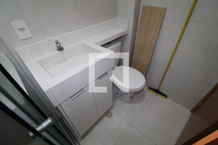 Banheiro de kitnet/studio à venda com 1 quarto, 27m² em Santana, São Paulo