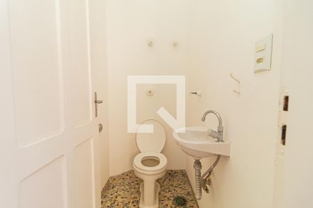 Apartamento para alugar com 100m², 2 quartos e sem vagaBanheiro de serviço
