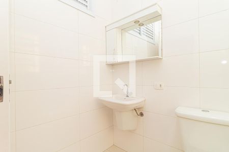 Apartamento para alugar com 100m², 2 quartos e sem vagaBanheiro