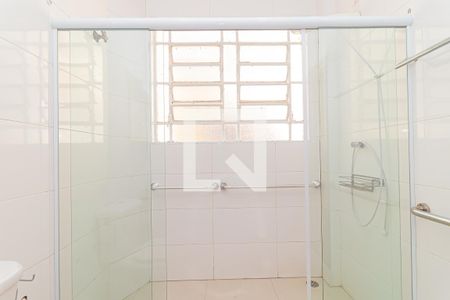 Apartamento para alugar com 100m², 2 quartos e sem vagaBanheiro
