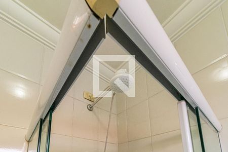 Casa à venda com 200m², 3 quartos e 2 vagas Casa à venda com 200m², 3 quartos e 2 vagasSuite 02 - Banheiro