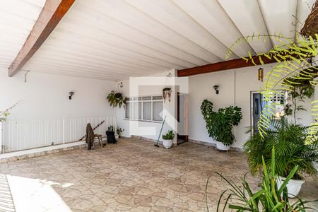 Casa à venda com 200m², 3 quartos e 2 vagas Casa à venda com 200m², 3 quartos e 2 vagasÁrea comum