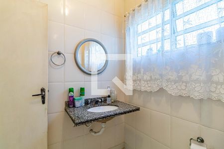 Casa à venda com 200m², 3 quartos e 2 vagas Casa à venda com 200m², 3 quartos e 2 vagasLavabo