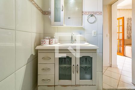 Casa à venda com 200m², 3 quartos e 2 vagas Casa à venda com 200m², 3 quartos e 2 vagasSuite 02 - Banheiro