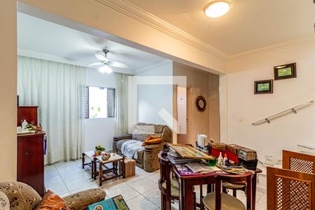 Sala de casa à venda com 3 quartos, 200m² em Conjunto Residencial Butanta, São Paulo