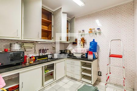 Casa à venda com 200m², 3 quartos e 2 vagas Casa à venda com 200m², 3 quartos e 2 vagasCozinha