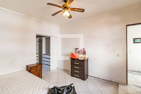 Casa à venda com 200m², 3 quartos e 2 vagas Casa à venda com 200m², 3 quartos e 2 vagasSuite 03