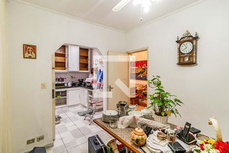Casa à venda com 200m², 3 quartos e 2 vagas Casa à venda com 200m², 3 quartos e 2 vagasCopa