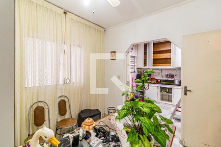 Casa à venda com 200m², 3 quartos e 2 vagas Casa à venda com 200m², 3 quartos e 2 vagasCopa