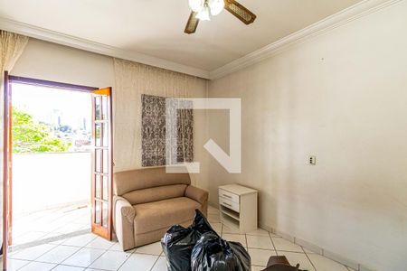 Casa à venda com 200m², 3 quartos e 2 vagas Casa à venda com 200m², 3 quartos e 2 vagasSuite 02