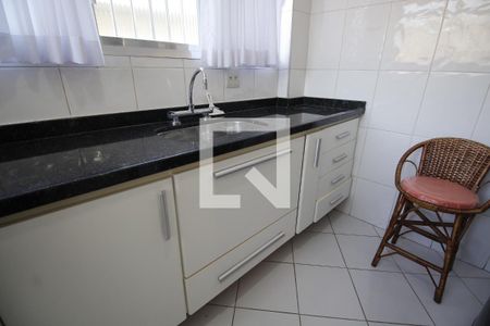 Casa para alugar com 156m², 2 quartos e 1 vagaCozinha