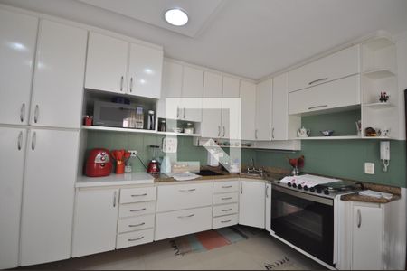 Casa à venda com 125m², 3 quartos e 2 vagasCozinha