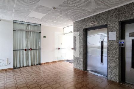 Apartamento para alugar com 55m², 2 quartos e sem vagaHall de Entrada