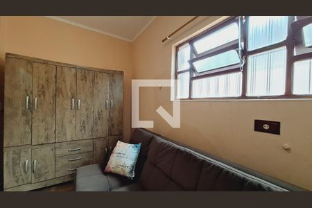 Quarto  de casa para alugar com 2 quartos, 74m² em Maracanã, Praia Grande