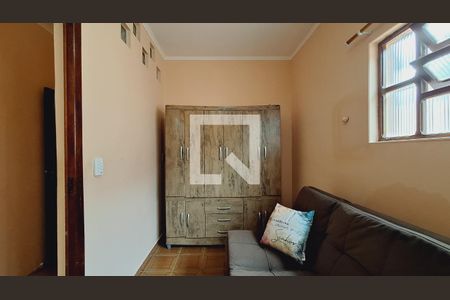 Quarto  de casa para alugar com 2 quartos, 74m² em Maracanã, Praia Grande