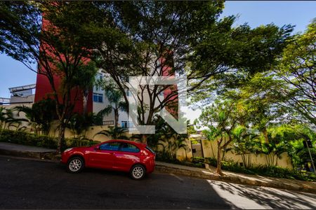 Apartamento para alugar com 90m², 3 quartos e 1 vaga Apartamento para alugar com 90m², 3 quartos e 1 vagaFachada