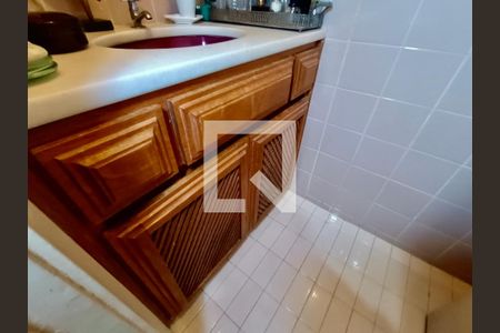 Apartamento à venda com 125m², 3 quartos e 1 vagaLavabo