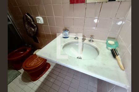 Apartamento à venda com 125m², 3 quartos e 1 vagaBanheiro social