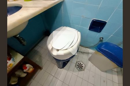 Apartamento à venda com 125m², 3 quartos e 1 vagaSuíte banheiro