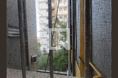 Apartamento à venda com 125m², 3 quartos e 1 vagaÁrea serviço vista