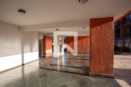 Apartamento para alugar com 55m², 2 quartos e 1 vagaHall social