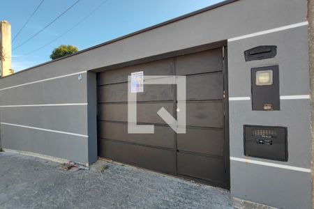 Casa à venda com 300m², 3 quartos e 3 vagasPLACA INSTALADA NA FACHADA