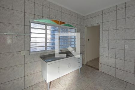 Casa à venda com 300m², 3 quartos e 3 vagasCozinha