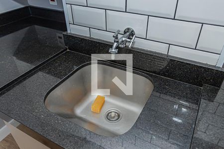 Sala, cozinha e área de serviço de apartamento à venda com 2 quartos, 40m² em Vila Siqueira (zona Norte), São Paulo