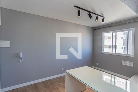 Sala, cozinha e área de serviço de apartamento à venda com 2 quartos, 40m² em Vila Siqueira (zona Norte), São Paulo