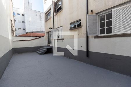 Apartamento para alugar com 147m², 2 quartos e sem vagaQuintal