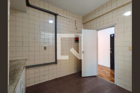 Apartamento para alugar com 110m², 3 quartos e sem vagaCozinha