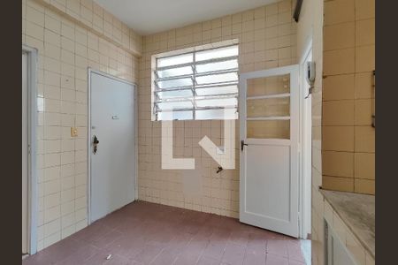 Apartamento para alugar com 110m², 3 quartos e sem vagaCozinha
