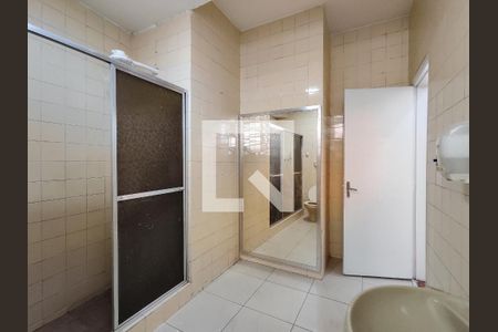 Apartamento para alugar com 110m², 3 quartos e sem vagaBanheiro Corredor