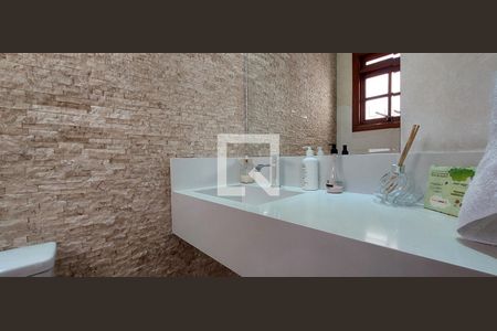 Casa à venda com 299m², 3 quartos e 5 vagas Casa à venda com 299m², 3 quartos e 5 vagasLavabo