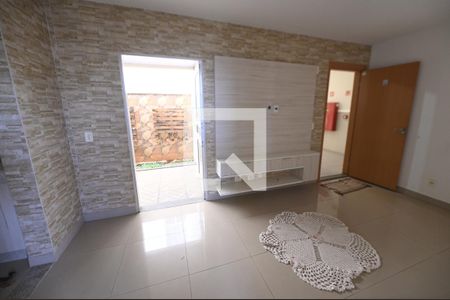 Sala de apartamento para alugar com 2 quartos, 57m² em Residencial Aquários Ii, Goiânia