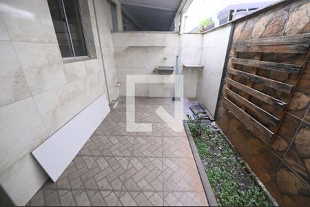Apartamento para alugar com 57m², 2 quartos e 1 vagaÁrea de serviço 