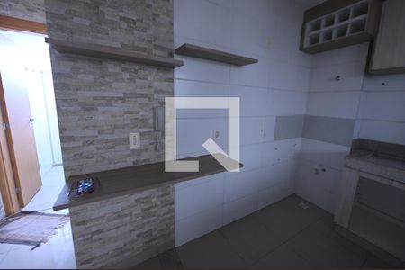Cozinha de apartamento para alugar com 2 quartos, 57m² em Residencial Aquários Ii, Goiânia