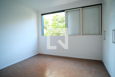 Apartamento à venda com 180m², 4 quartos e 1 vagaSuíte