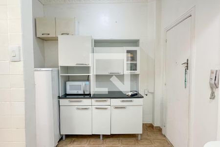 Apartamento para alugar com 80m², 3 quartos e sem vaga Apartamento para alugar com 80m², 3 quartos e sem vagaCozinha