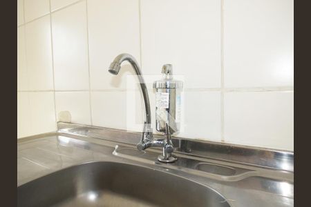 Apartamento à venda com 50m², 2 quartos e 1 vagaCozinha - Torneira
